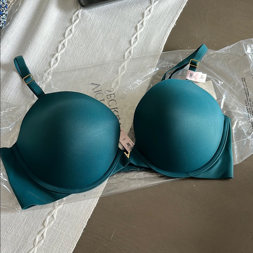 Victoria's Secret Push Up Bra